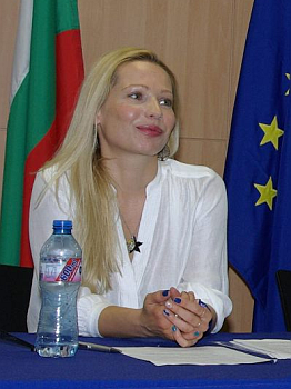 Дарина Палова