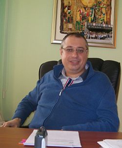 Иван Великова