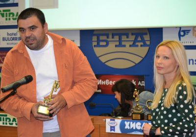 Ilian Ilchev with the award