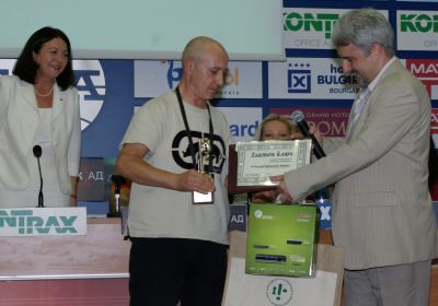 Николай Цветков с наградата